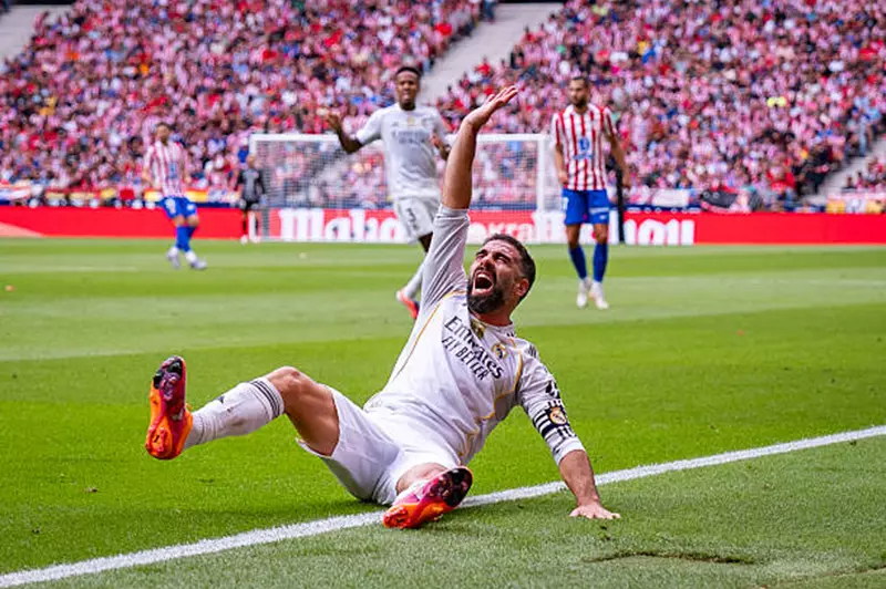 رسميا.. ريال مدريد يعلن تفاصيل إصابة كارفخال